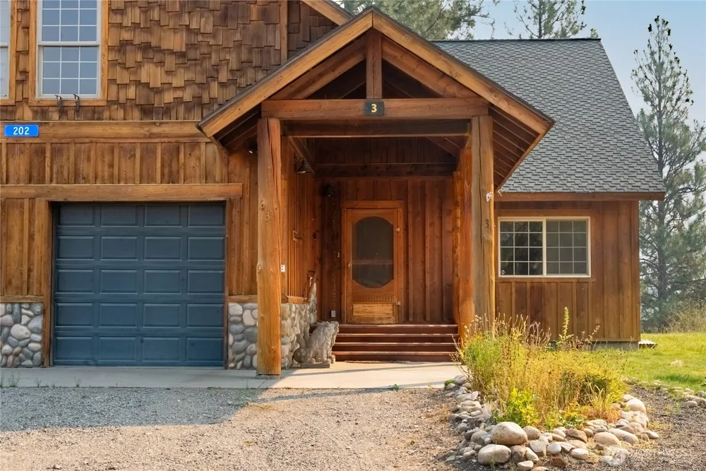 202 Cascadian Way #3 Winthrop, WA 98862