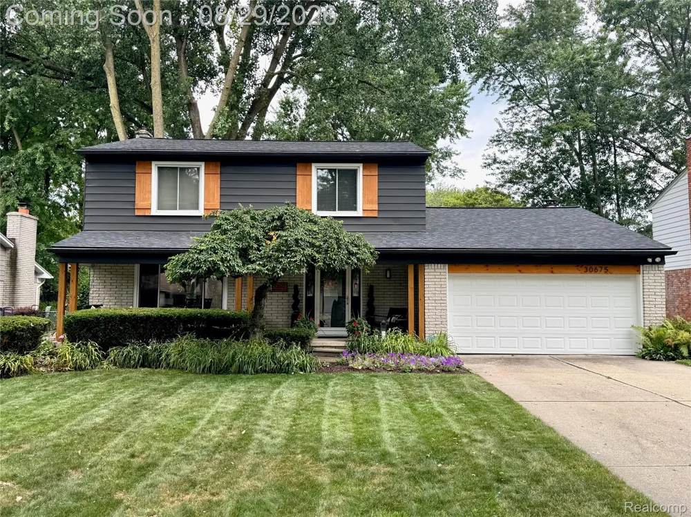 30675 Old Stream Street Southfield City, MI 48076