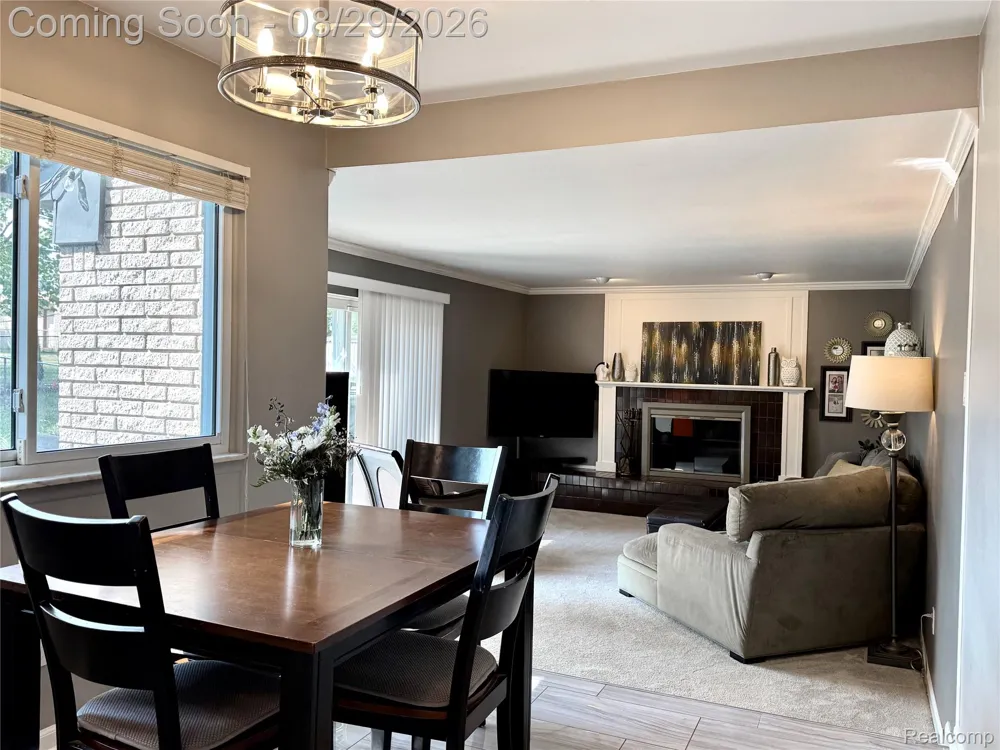 30675 Old Stream Street Southfield City, MI 48076