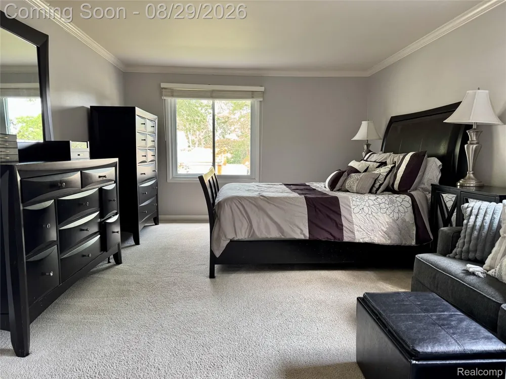 30675 Old Stream Street Southfield City, MI 48076