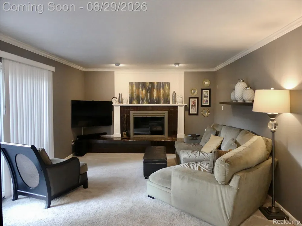 30675 Old Stream Street Southfield City, MI 48076