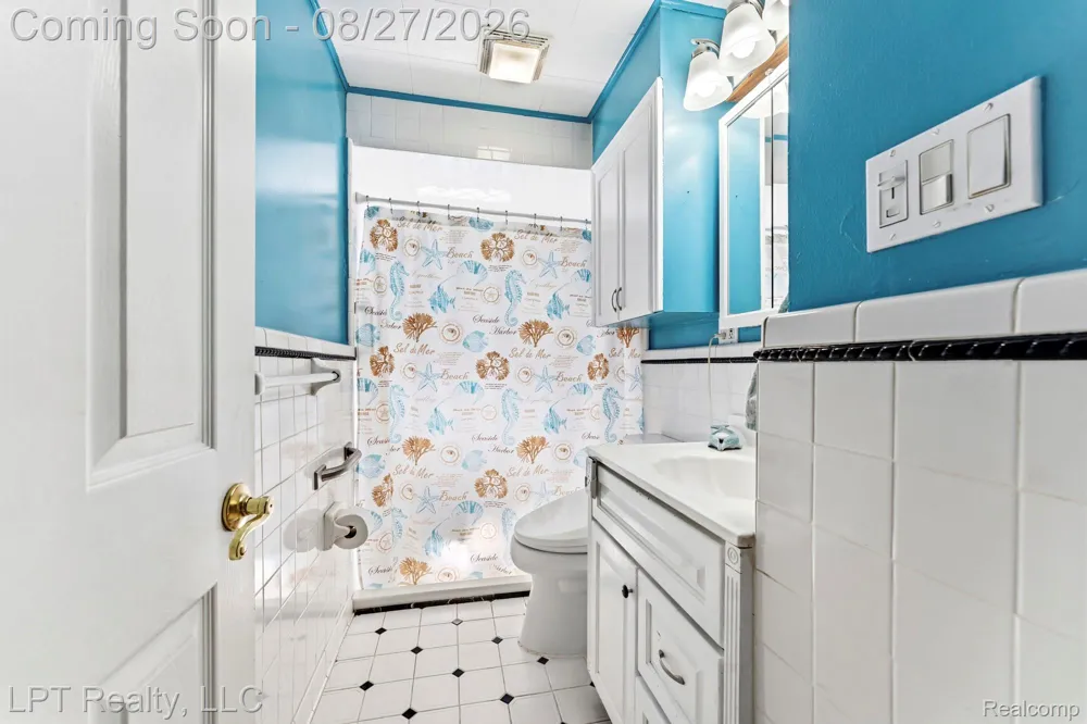 6431 Mayfair Street Taylor City, MI 48180