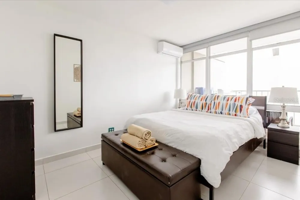 37 ISLA VERDE AVE. #1211 Carolina, PR 00979