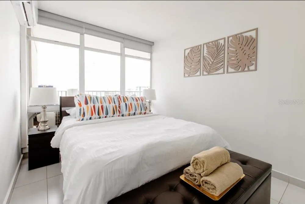 37 ISLA VERDE AVE. #1211 Carolina, PR 00979