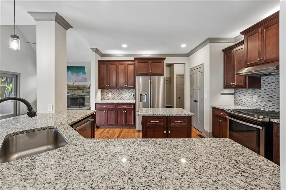 109 Old Avery Drive Canton, GA 30115