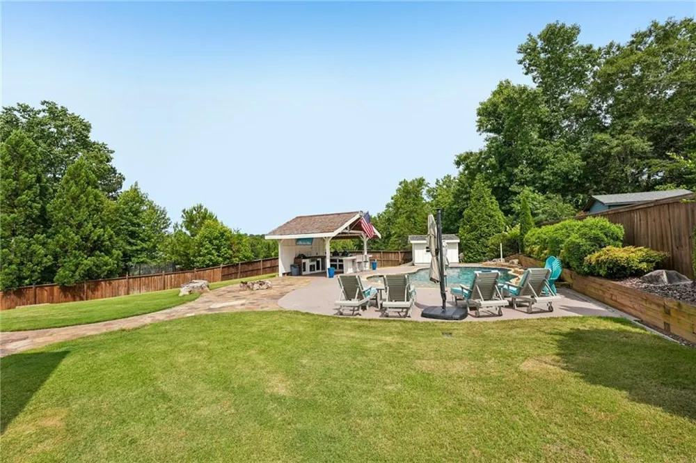 109 Old Avery Drive Canton, GA 30115