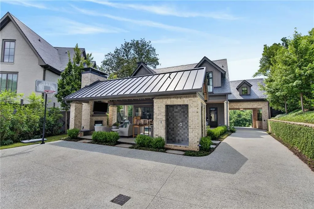 104 Westminster Drive NE Atlanta, GA 30309