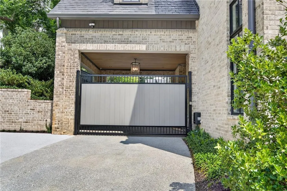 104 Westminster Drive NE Atlanta, GA 30309