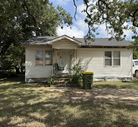 407 Julius Street