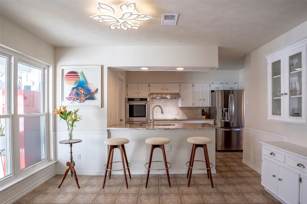 827 Teakwood Place Richardson, TX 75080