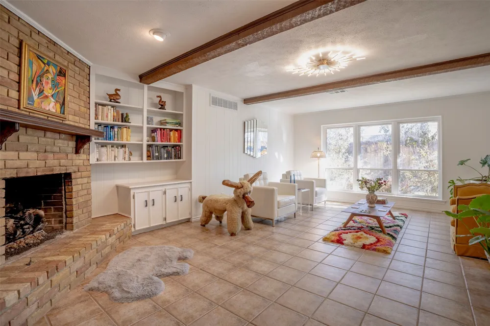 827 Teakwood Place Richardson, TX 75080