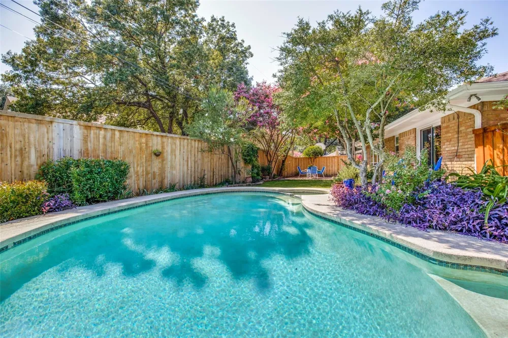 827 Teakwood Place Richardson, TX 75080