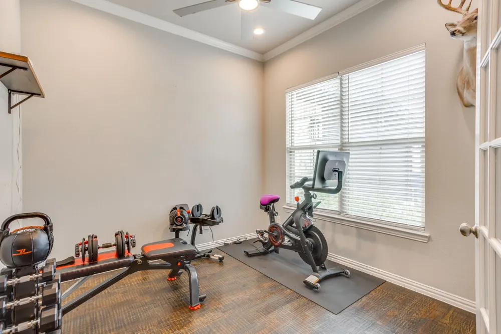 112 Steves Way Waxahachie, TX 75165