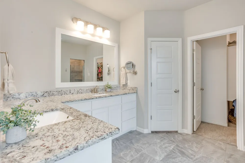112 Steves Way Waxahachie, TX 75165