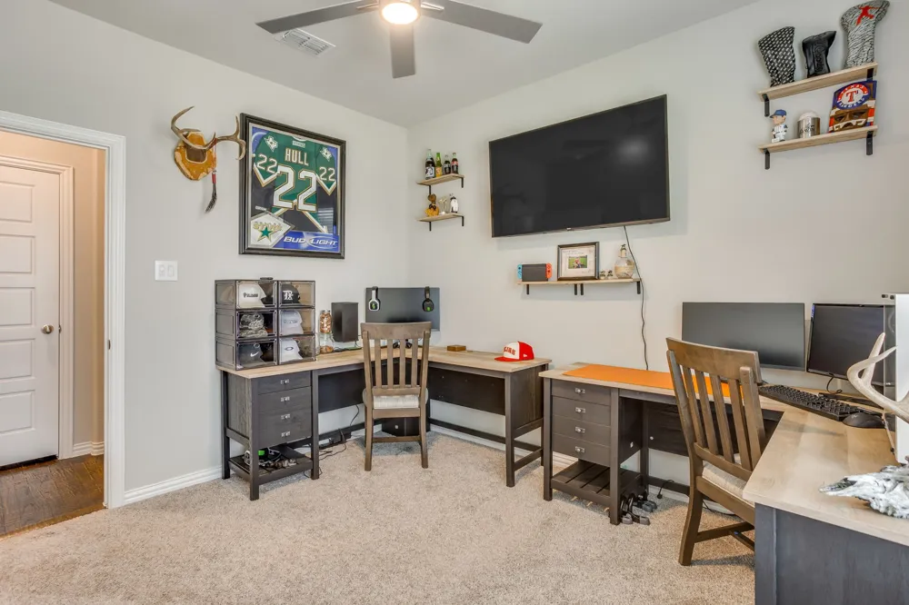 112 Steves Way Waxahachie, TX 75165