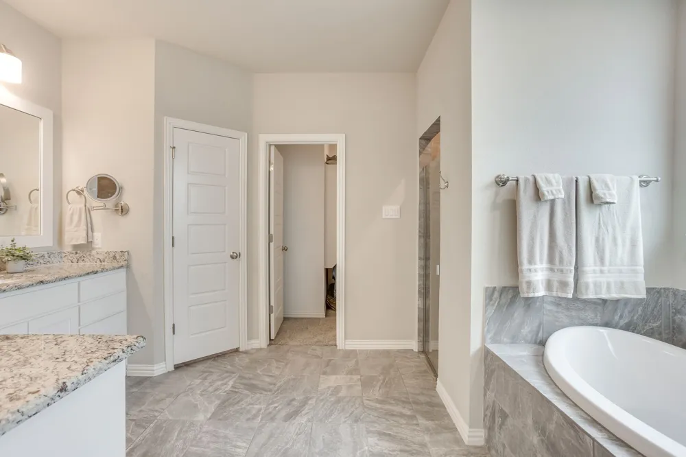 112 Steves Way Waxahachie, TX 75165