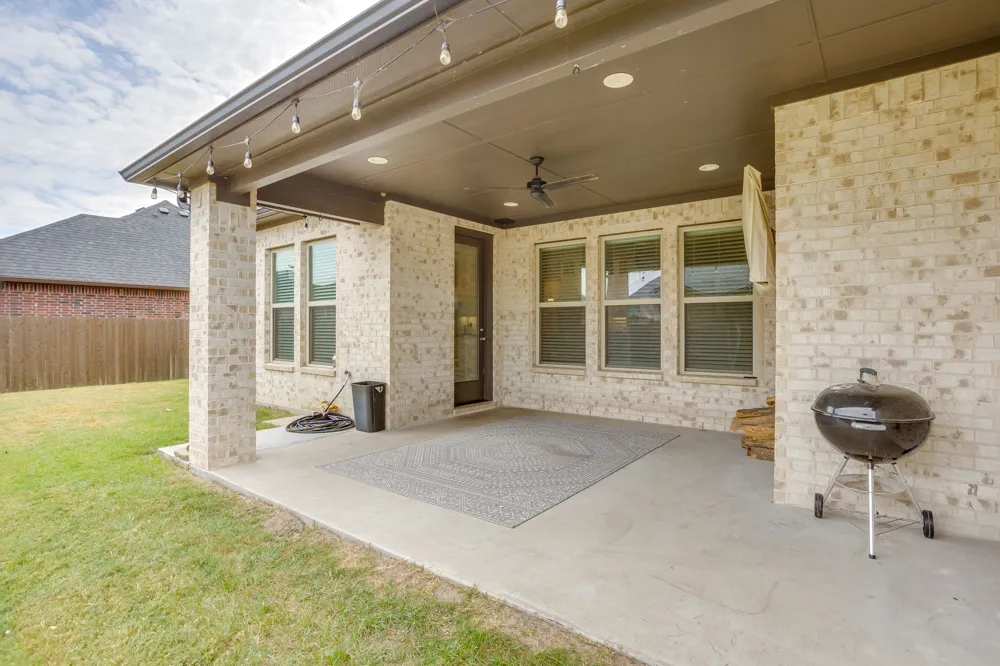 112 Steves Way Waxahachie, TX 75165