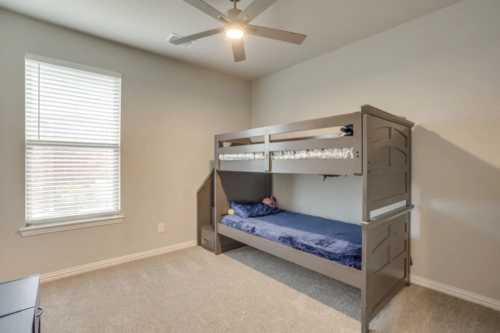 112 Steves Way Waxahachie, TX 75165