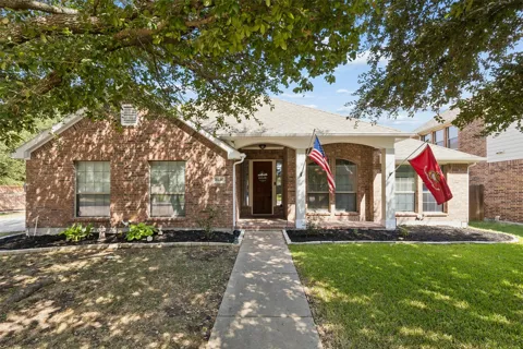 2801 Madison Drive