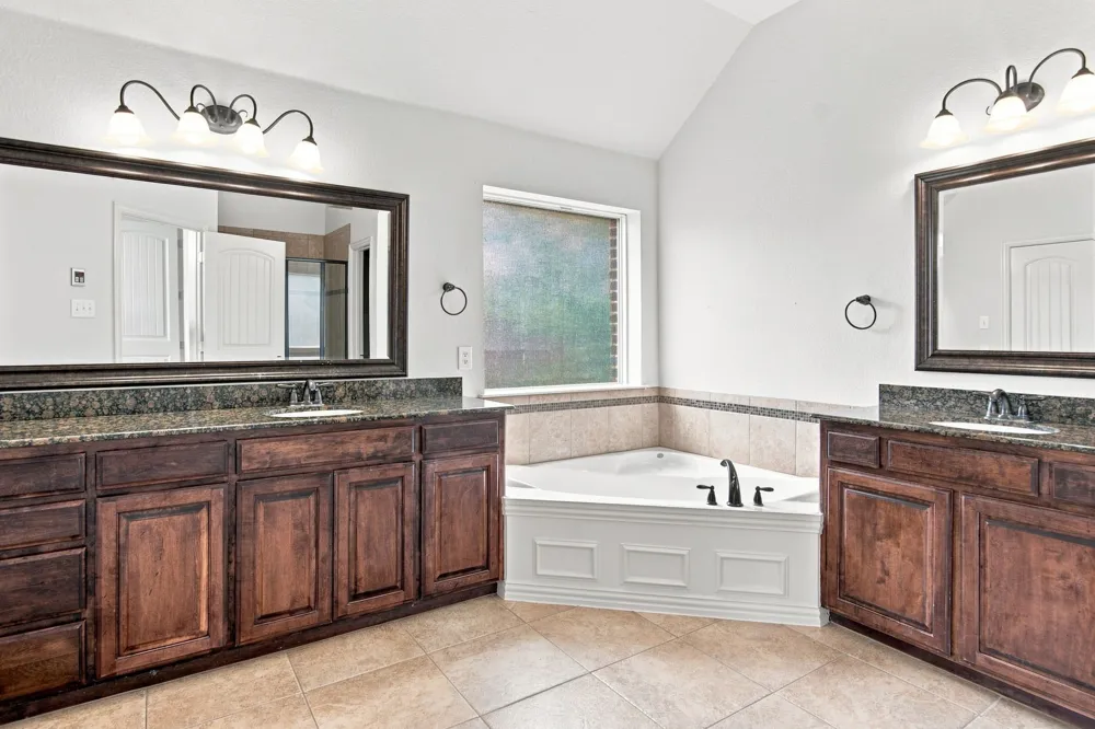 3208 Paradise Lane Little Elm, TX 75068