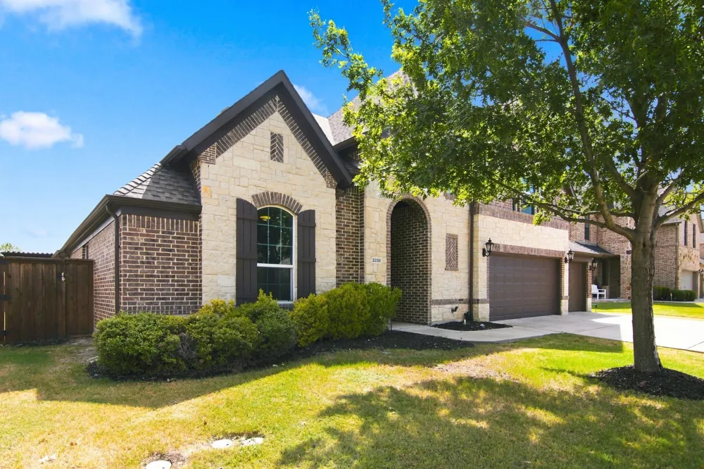 3208 Paradise Lane Little Elm, TX 75068