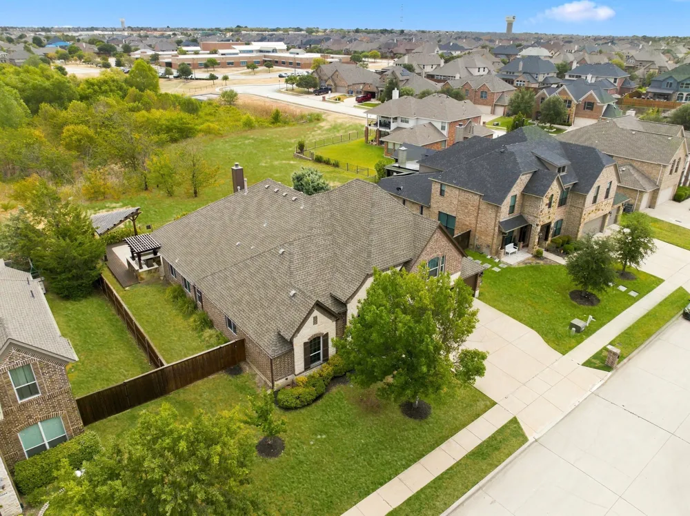 3208 Paradise Lane Little Elm, TX 75068