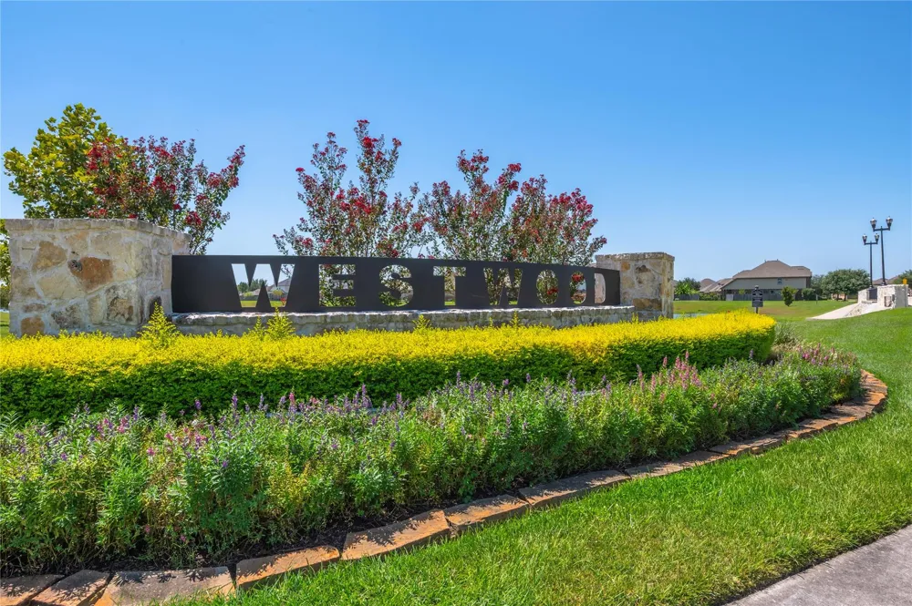 6318 Ontario Drive League City, TX 77573