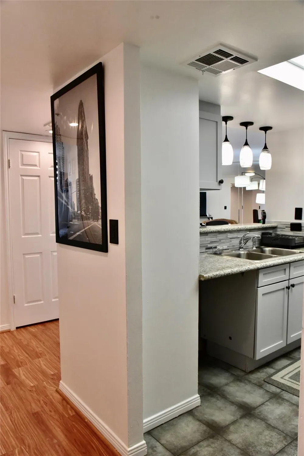 3525 Sage Road #701 Houston, TX 77056