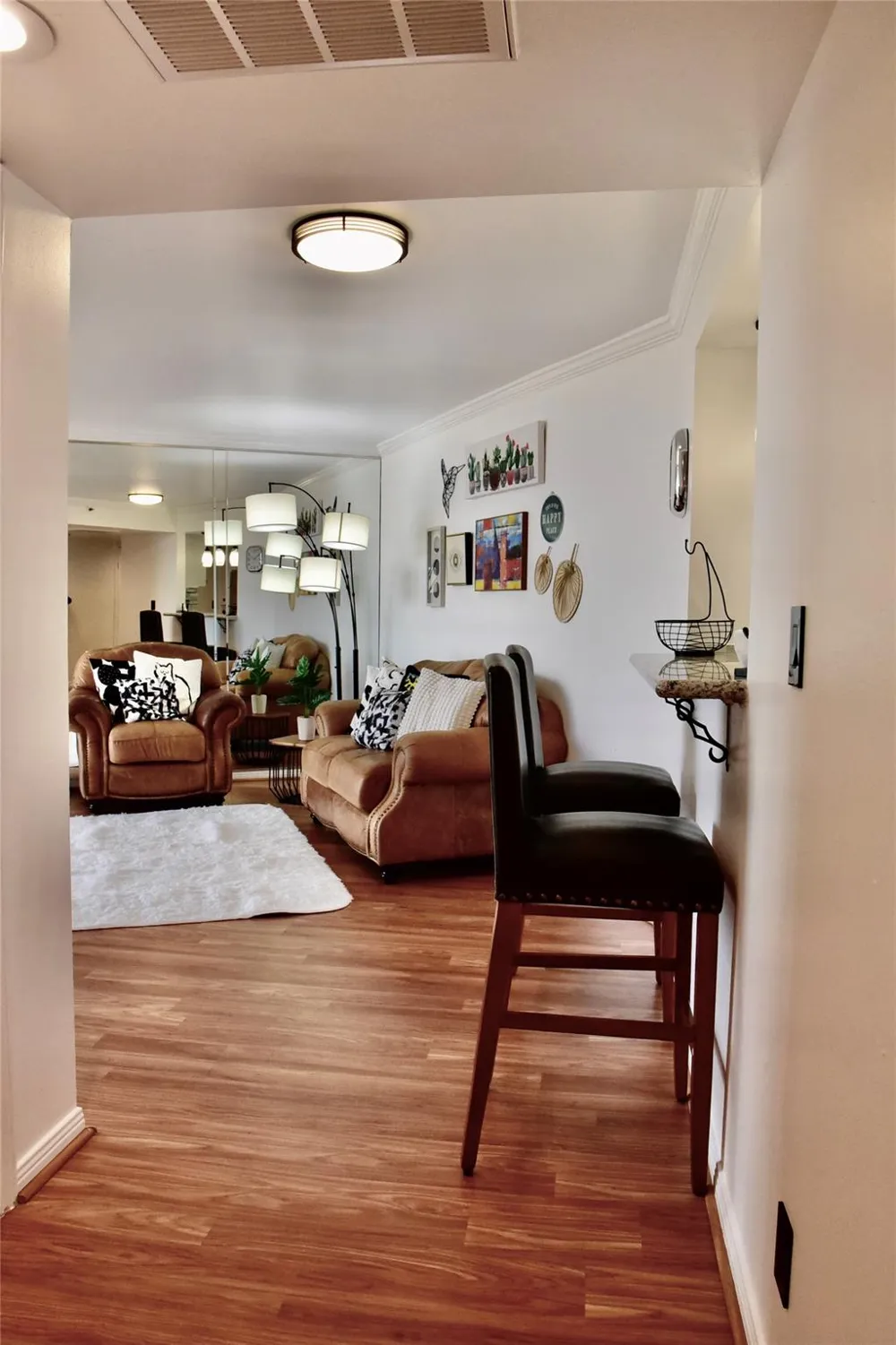 3525 Sage Road #701 Houston, TX 77056