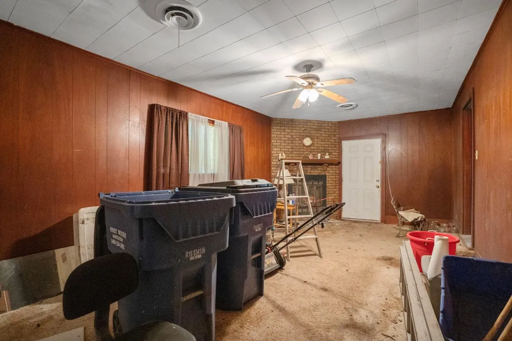 104 Britton Drive Silsbee, TX 77656