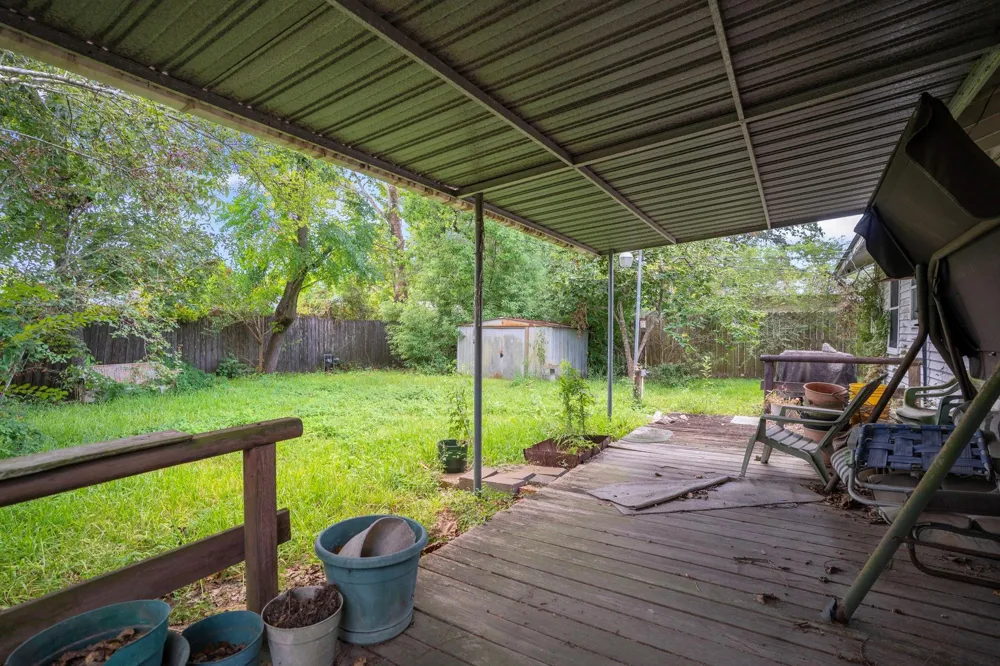 104 Britton Drive Silsbee, TX 77656