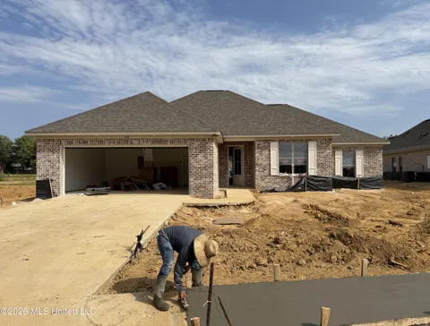 341 Brookfield Circle