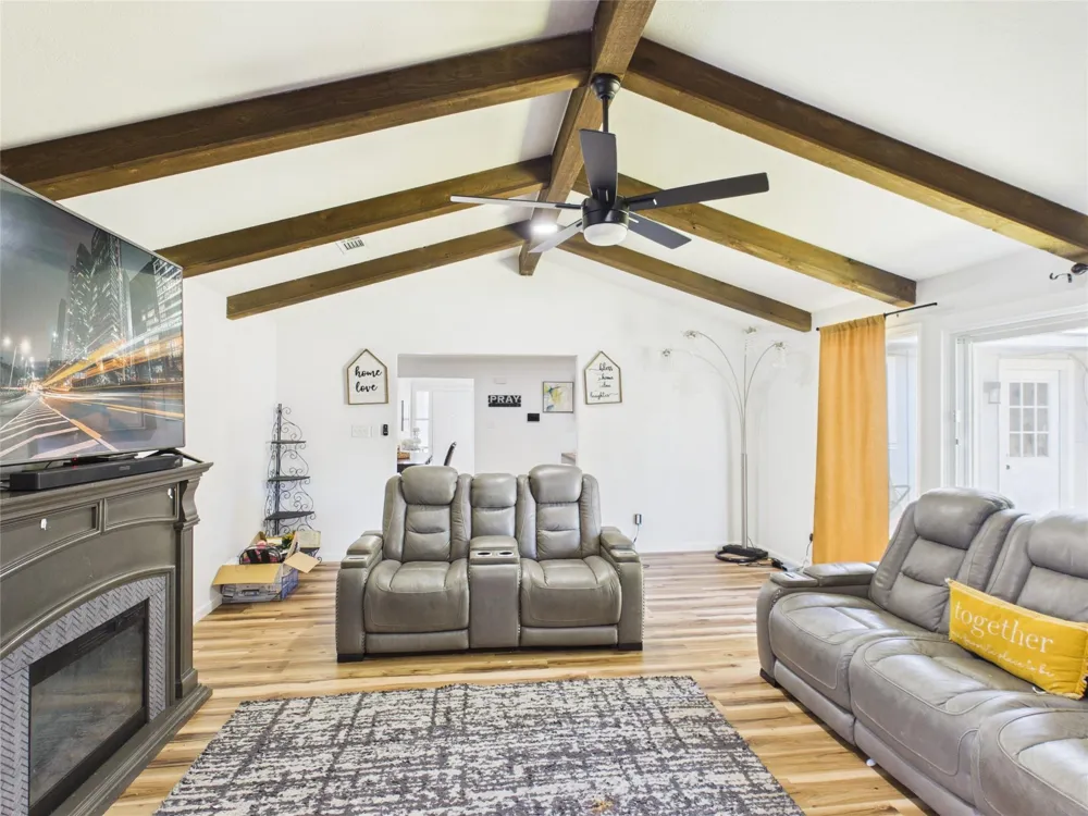 2008 Coronado Place Orange, TX 77630