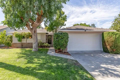 207 Sunset Avenue