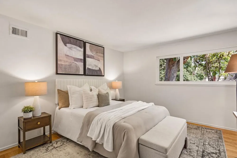 207 Sunset Avenue Sunnyvale, CA 94086
