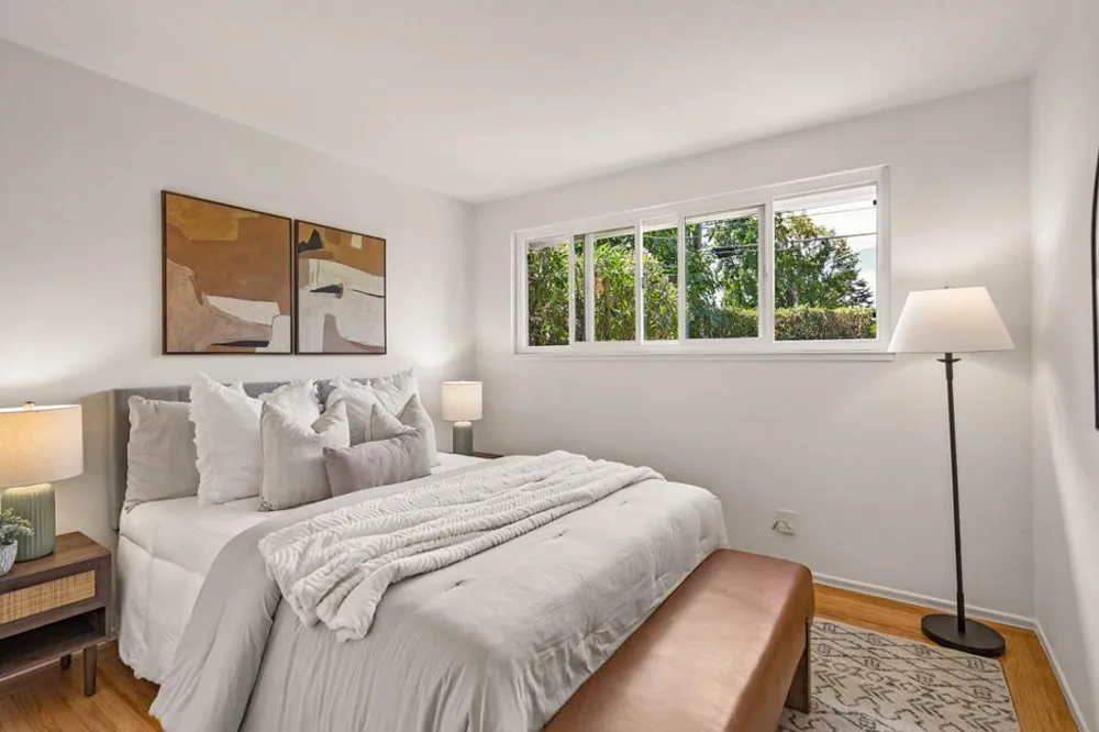207 Sunset Avenue Sunnyvale, CA 94086