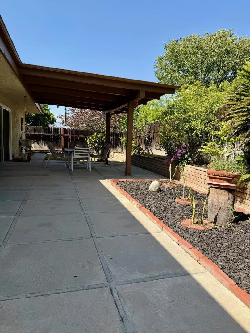 11651 Poplar Street Loma Linda, CA 92354