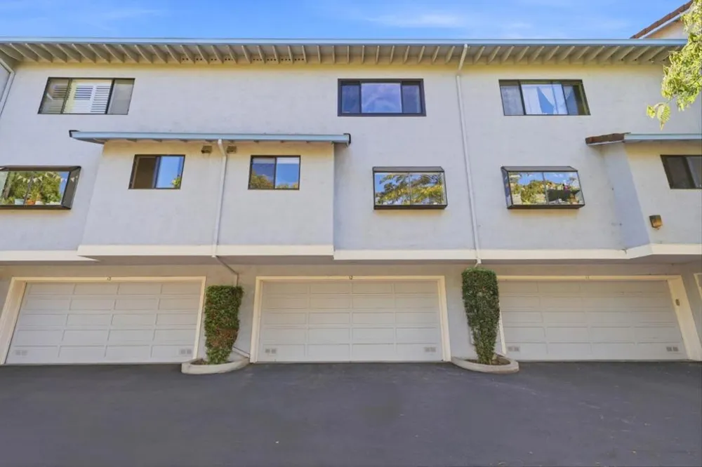895 Quince Avenue #12 Santa Clara, CA 95051