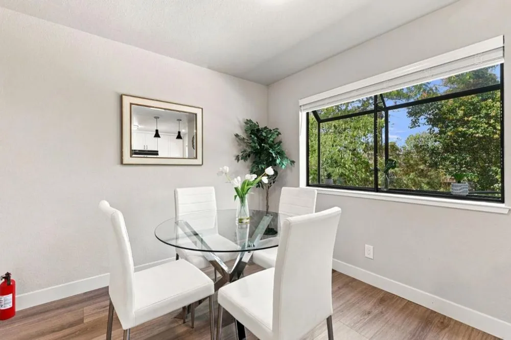 895 Quince Avenue #12 Santa Clara, CA 95051