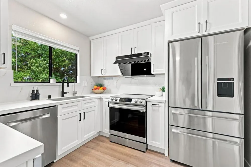 895 Quince Avenue #12 Santa Clara, CA 95051