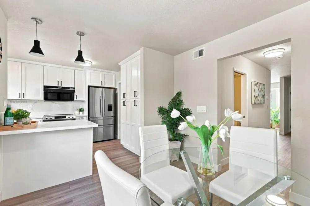 895 Quince Avenue #12 Santa Clara, CA 95051