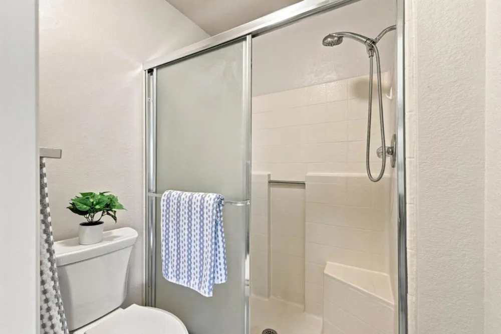 895 Quince Avenue #12 Santa Clara, CA 95051