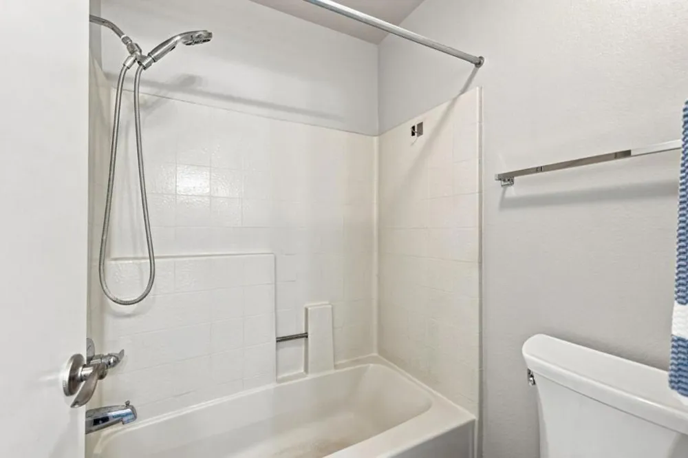 895 Quince Avenue #12 Santa Clara, CA 95051