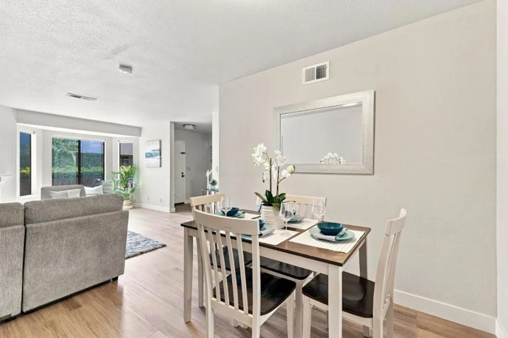 895 Quince Avenue #12 Santa Clara, CA 95051
