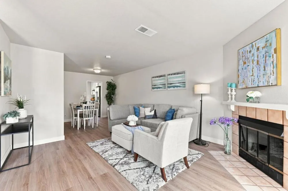 895 Quince Avenue #12 Santa Clara, CA 95051