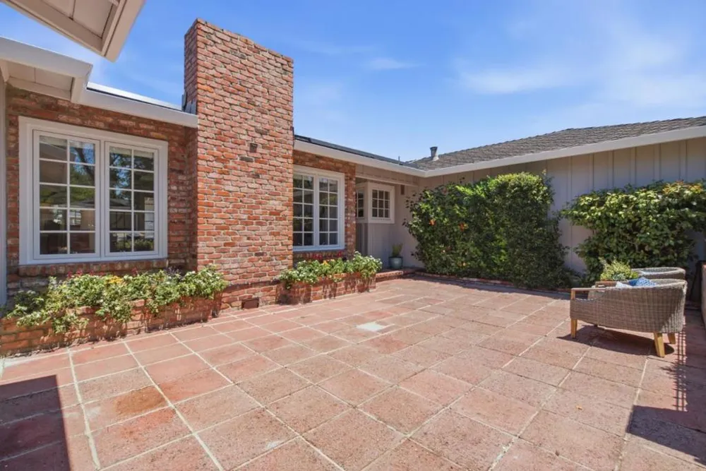1479 Holt Avenue Los Altos, CA 94024
