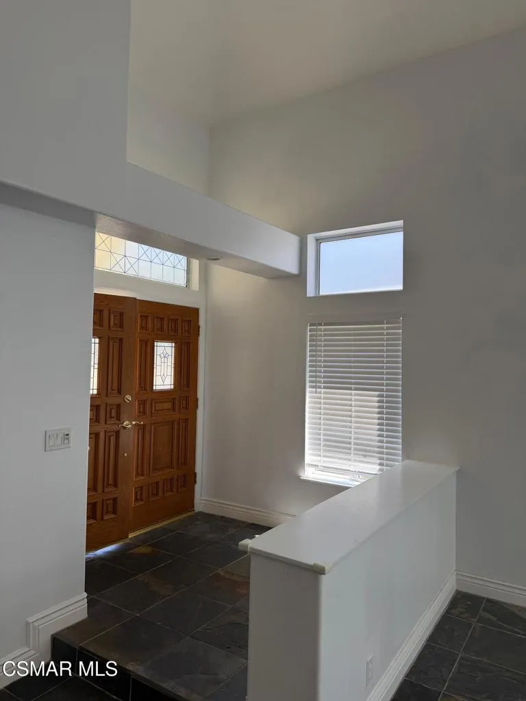 608 Allegro Court Simi Valley, CA 93065