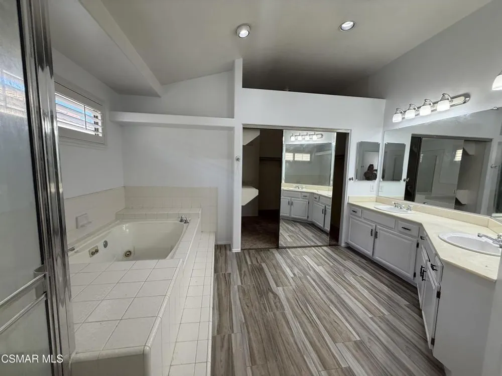 608 Allegro Court Simi Valley, CA 93065