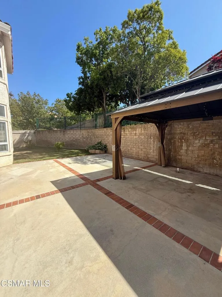 608 Allegro Court Simi Valley, CA 93065