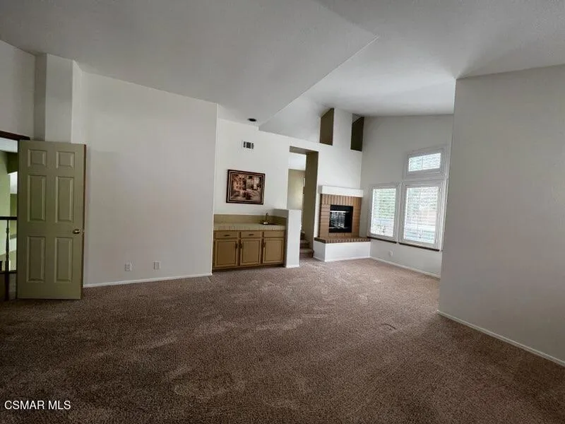 608 Allegro Court Simi Valley, CA 93065